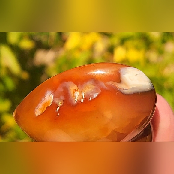 🌸🌸🌸 3/$50---Vibrant Orca Carnelian Puffy Heart Carving - Picture 7 of 17